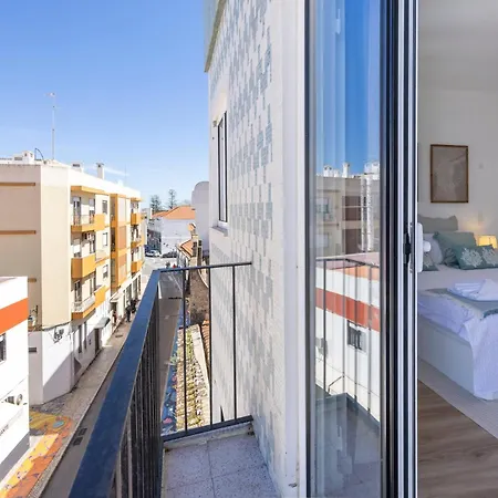 T2 Modern Waterfront - *